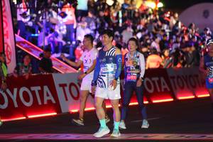 BIB: 4233, 74717
                            <button type="button" onclick="openModal(23198911)" class="btn btn-primary btn-sm float-right btn-popup" data-toggle="modal" data-target=".modal-high-quality">
                        <i class="fas fa-shopping-cart"></i> Add to Cart
                    </button>
                                            <button type="button" onclick="isThisMe(23198911, true)" class="btn btn-success btn-sm float-right btn-popup btn-isme hidden" data-toggle="tooltip" data-placement="bottom" title="นี่คือรูปของคุณใช่ไหม คลิกที่นี่เพื่อเอาเข้าอัลบั้ม">
                        <i class="fas fa-plus"></i> Add to album
                    </button>
                    <button type="button" onclick="isThisMe(23198911, false)" class="btn btn-warning btn-sm float-right btn-popup btn-isnotme hidden">
                        <i class="fas fa-ban"></i> Remove from album
                    </button>